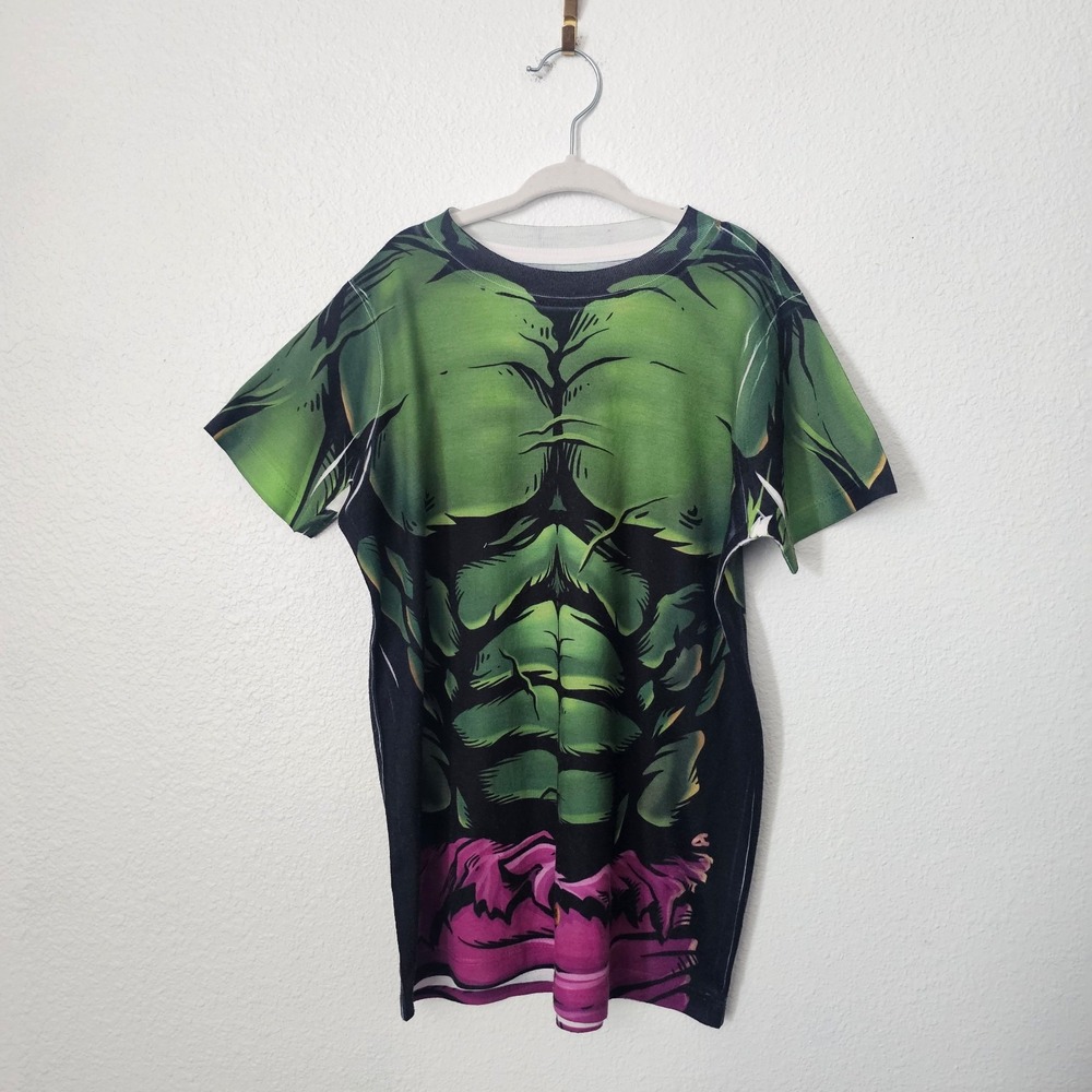 Universal‎ Studios Marvel Hulk All Over Print T-Shirt Youth Size Small
